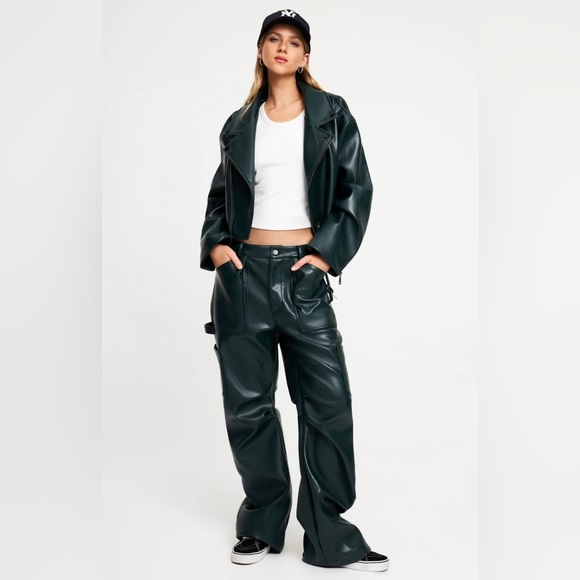 LIONESS MIAMI VICE PU PANT
MOSS - Picture 2 of 6